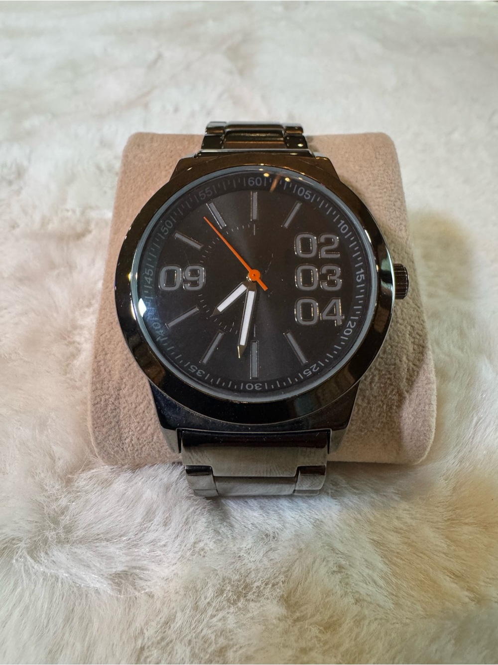 Mossimo Men's Quartz Analog Black Dial Metal Bracelet Fixed Bezel Seconds